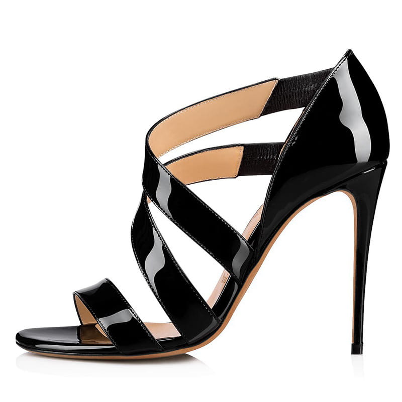 shiny black heels (2).jpeg
