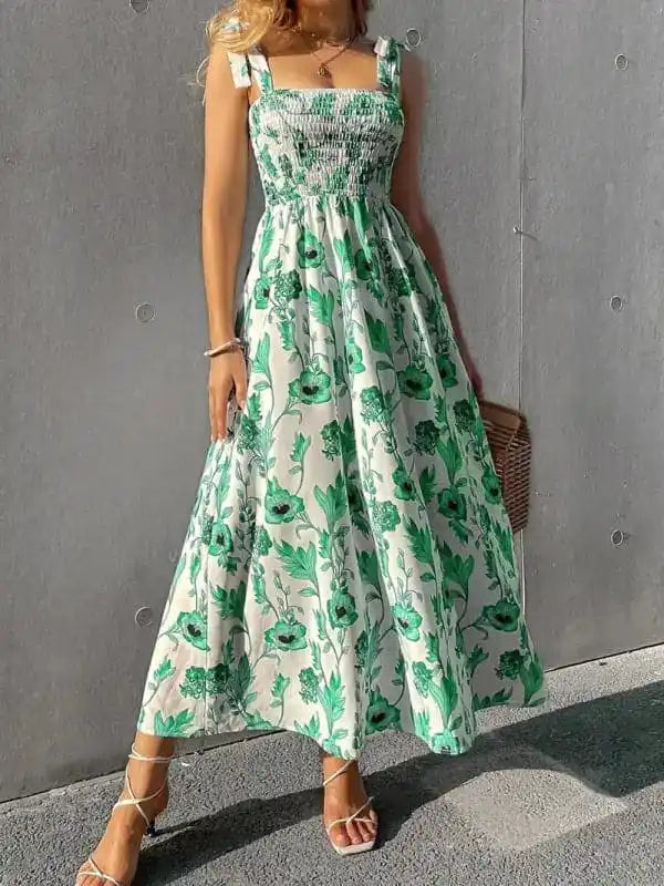 AE&Gstor: | Floral Dress